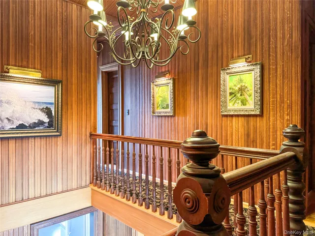 $2,900,000 | 150 Senix Avenue, Center Moriches, NY 11934