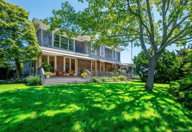 $2,900,000 | 150 Senix Avenue, Center Moriches, NY 11934