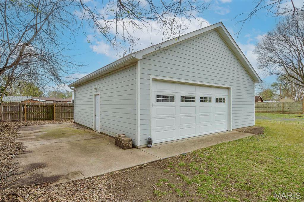 3328 Maryville Road Granite City, IL 62040 - Photo 15 of 44