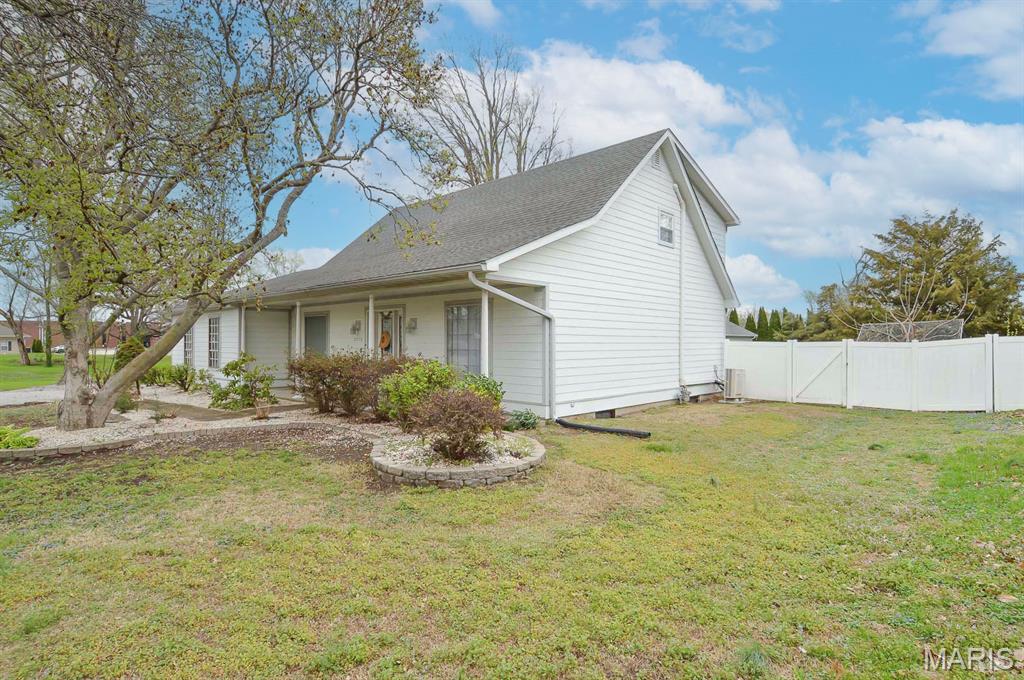 3328 Maryville Road Granite City, IL 62040 - Photo 5 of 44