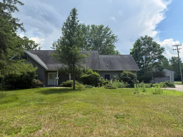 $399,900 | 8518 3rd Street, Vestaburg, MI 48891