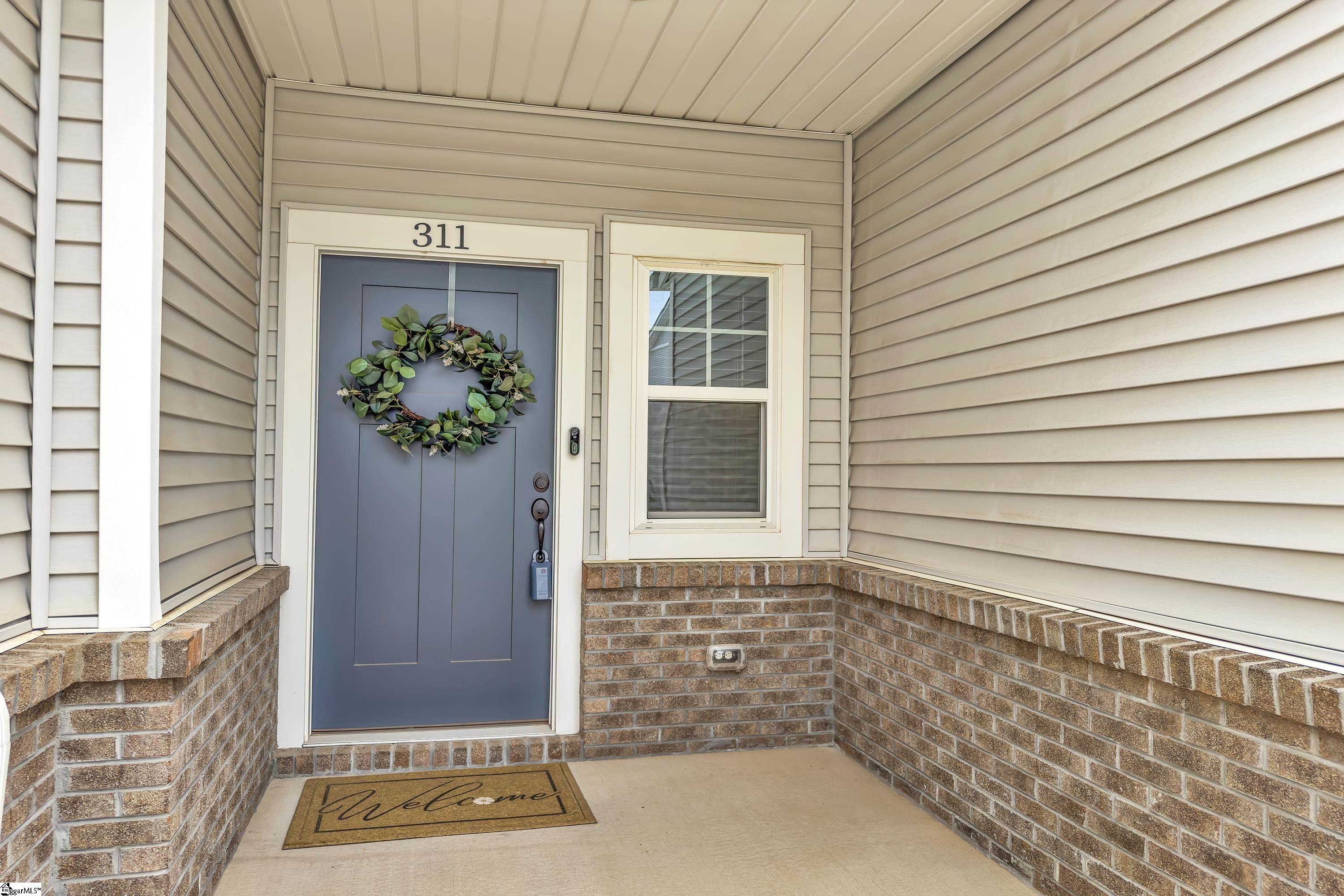 311 Hollenbeck Place Greenville, SC 29607 - Photo 2 of 24