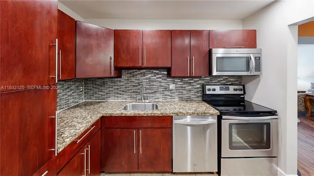 $270,000 | 21121 Southwest 85th Avenue, Unit 216, Cutler Bay, FL 33189