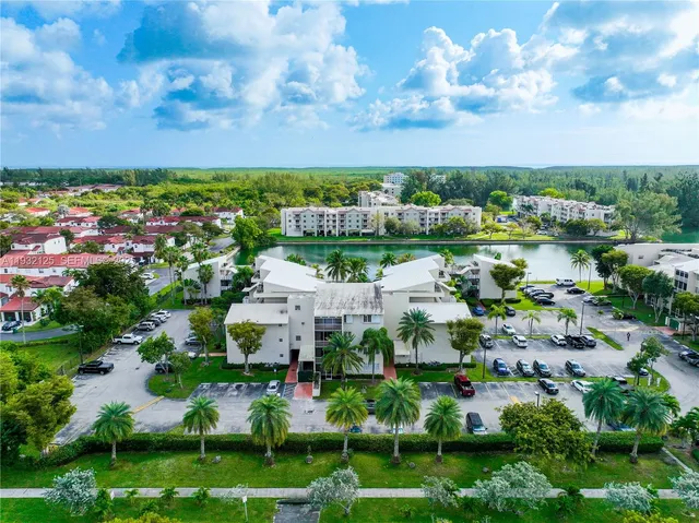 $270,000 | 21121 Southwest 85th Avenue, Unit 216, Cutler Bay, FL 33189