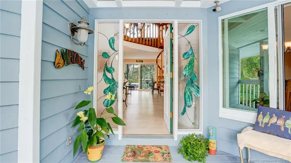 a view of living room