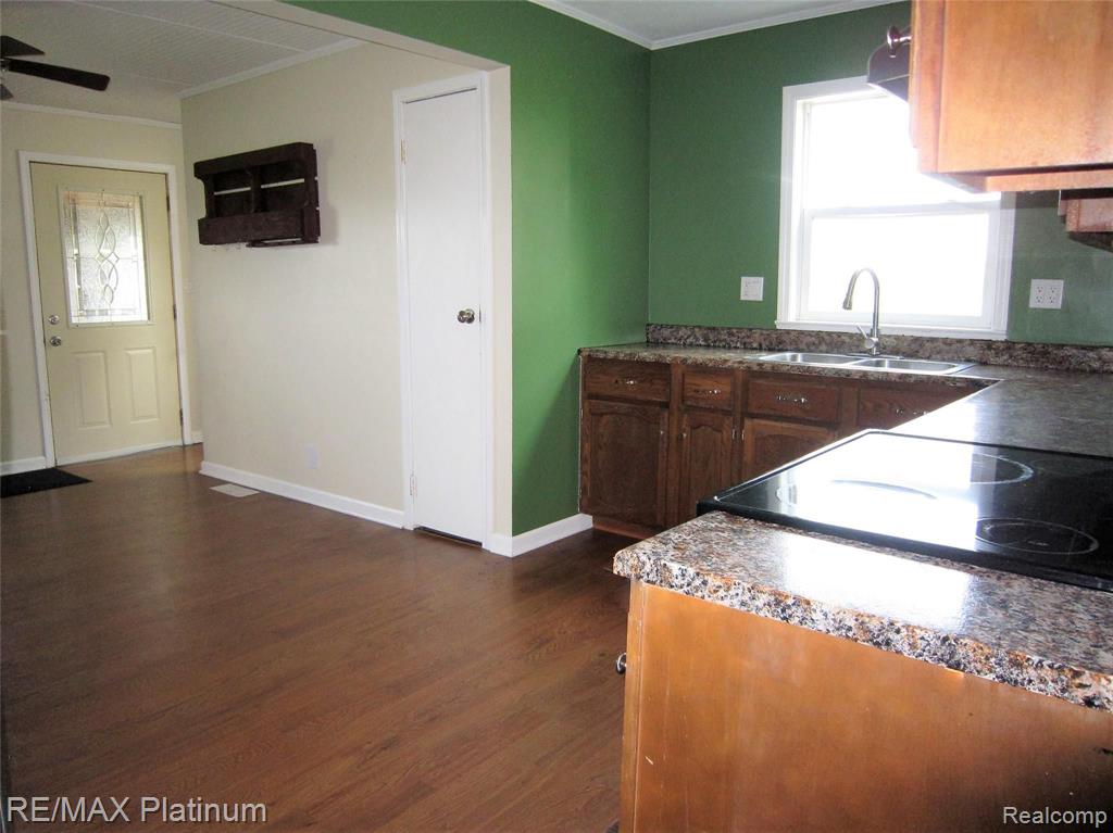 6325 South Lovejoy Road Perry, MI 48872 - Photo 11 of 30