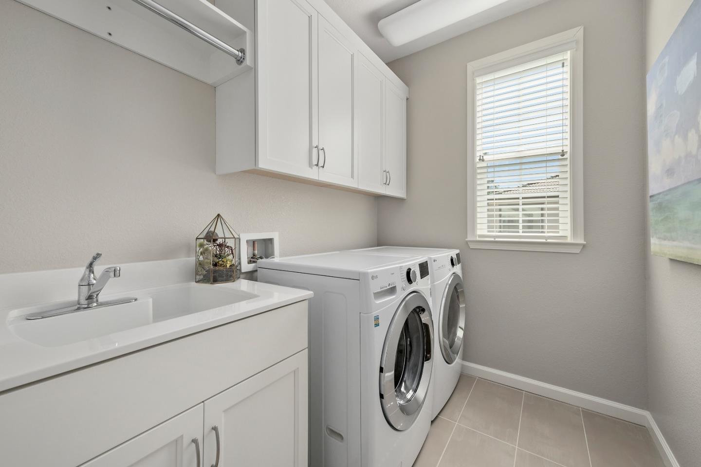 5010 Brook Valley Loop San Jose, CA 95136 - Photo 23 of 24 a utility room with dryer and washer