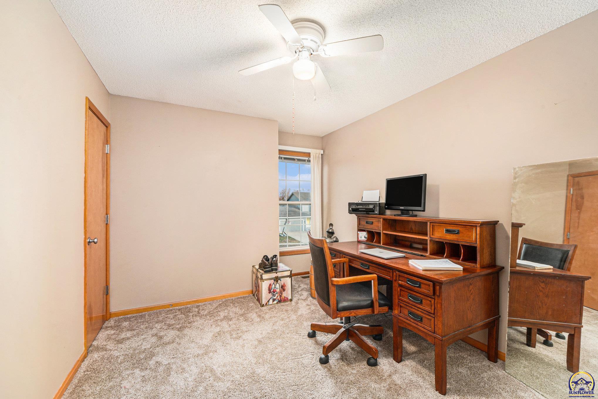 5649 Southwest 36th Street Topeka, KS 66614 - Photo 16 of 30