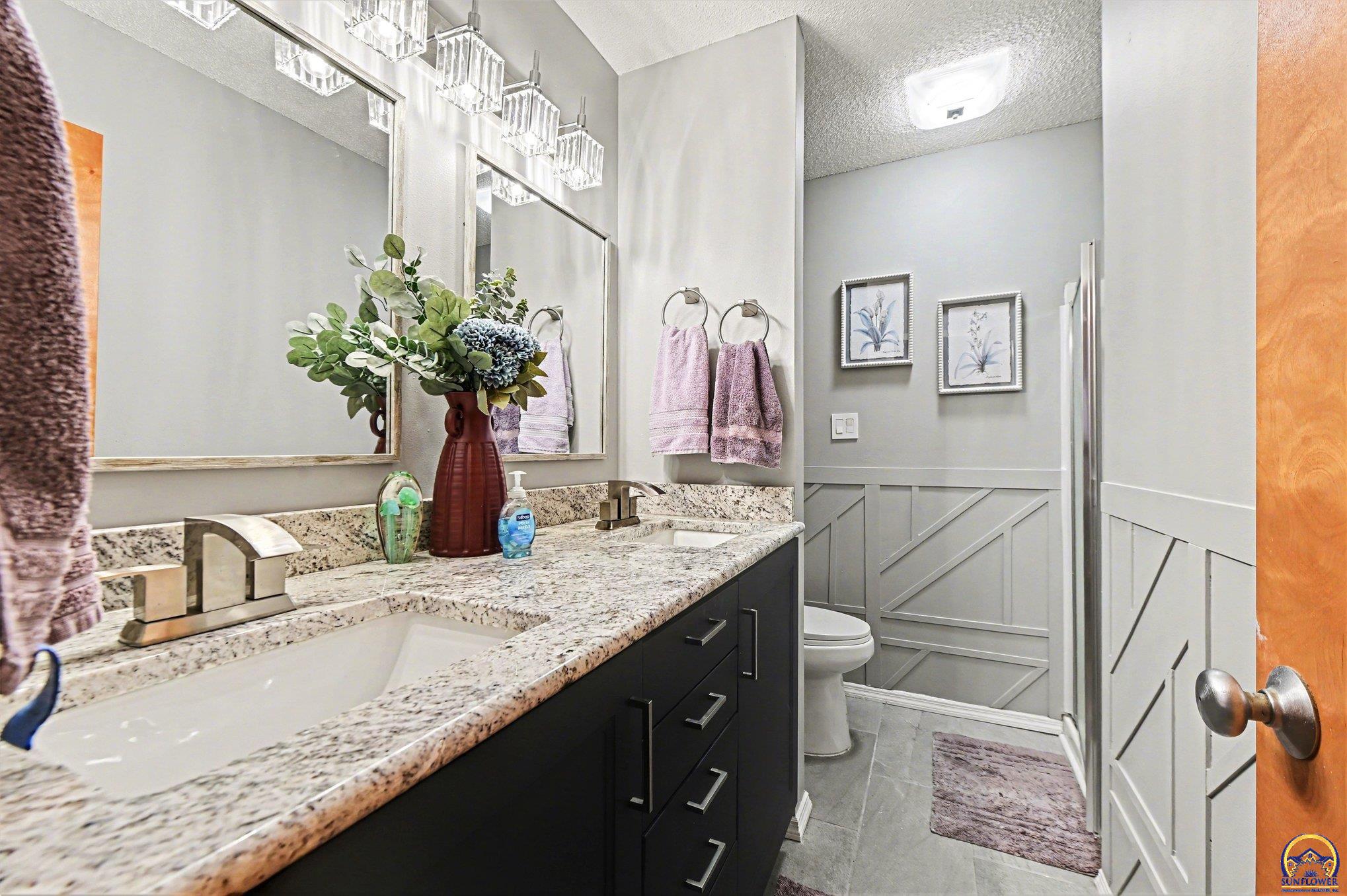 5649 Southwest 36th Street Topeka, KS 66614 - Photo 19 of 31