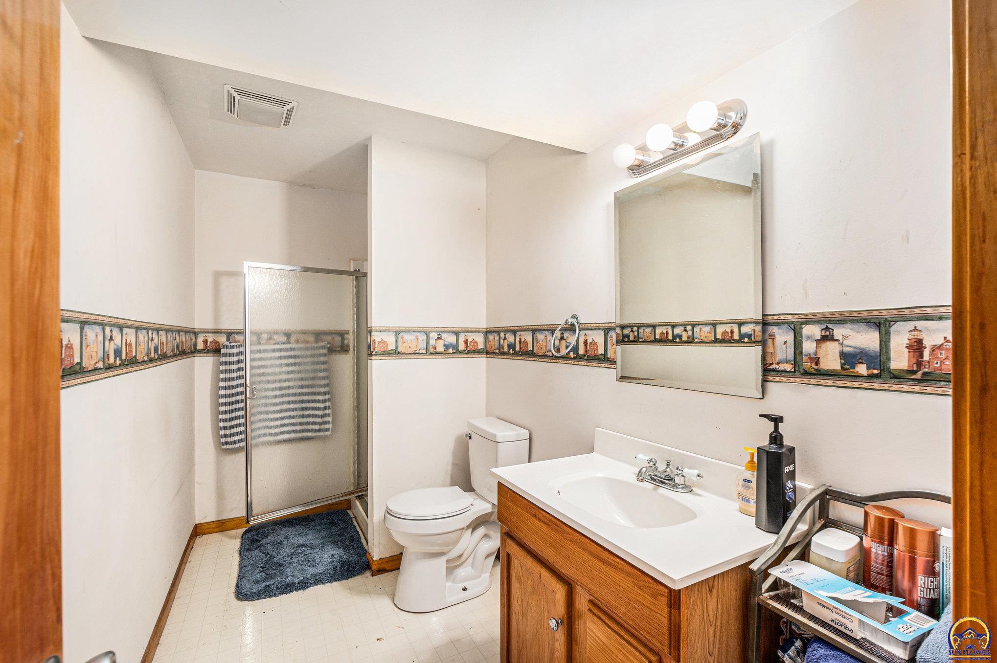 5649 Southwest 36th Street Topeka, KS 66614 - Photo 21 of 30