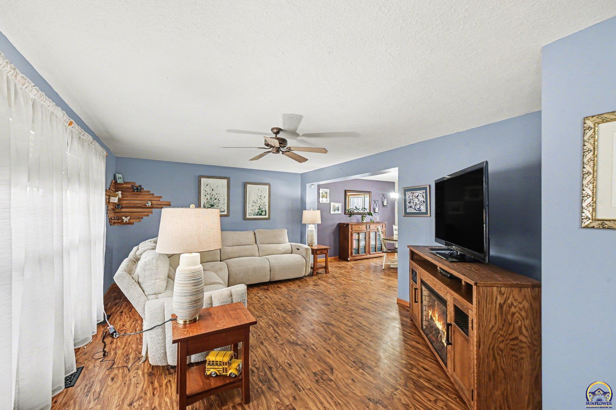 5649 Southwest 36th Street Topeka, KS 66614 - Photo 8 of 31