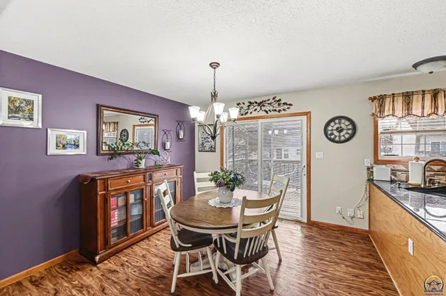 $329,900 | 5649 Southwest 36th Street, Topeka, KS 66614