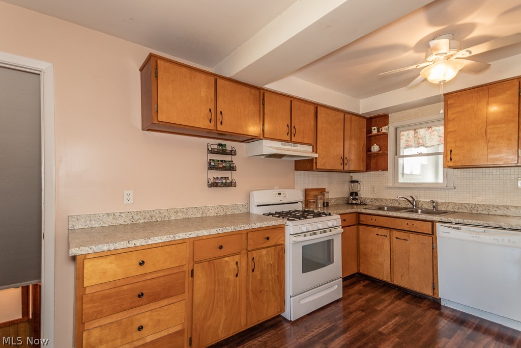1790 Rush Road Wickliffe, OH 44092 - Photo 10 of 26 Gallery Image 10