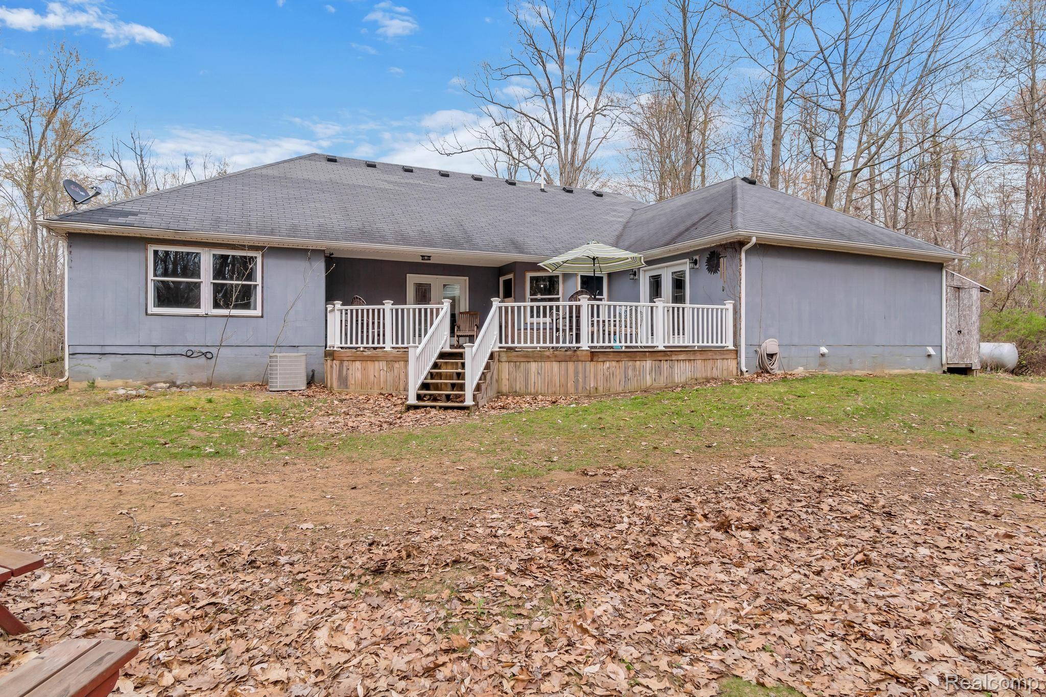 14237 Montle Road Clio, MI 48420 - Photo 3 of 38 Gallery Image 3
