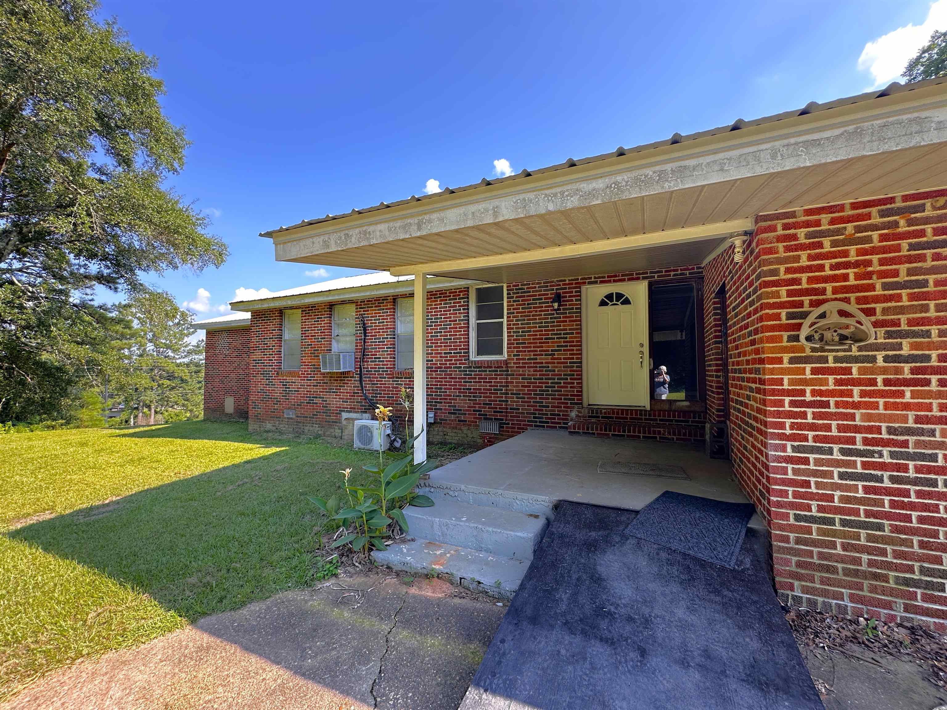 518 Manningham Road Greenville, AL 36037 - Photo 4 of 19 Gallery Image 4