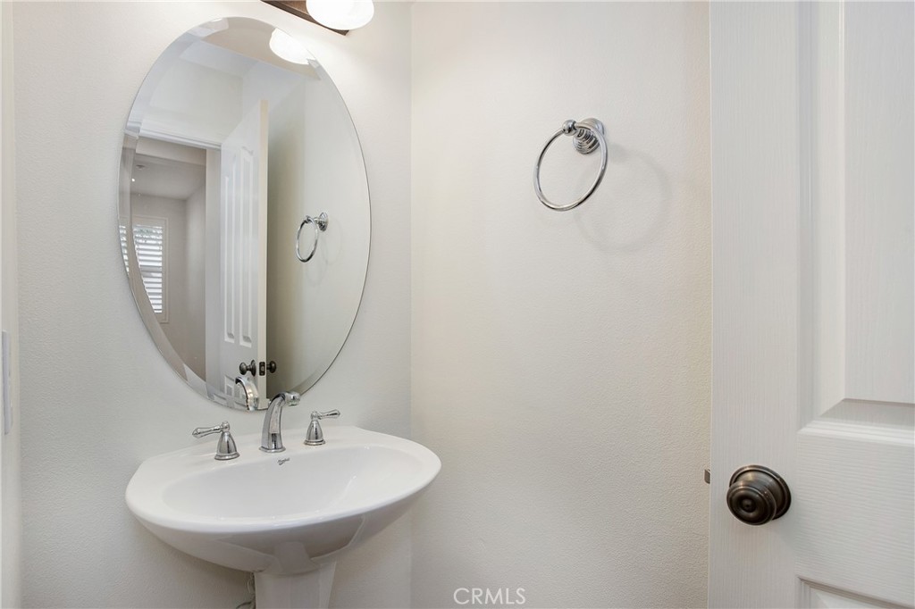 49 Glenalmond Lane Ladera Ranch, CA 92694 - Photo 3 of 7