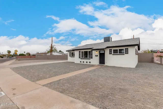 $349,900 | 3009 West Alice Avenue, Phoenix, AZ 85051