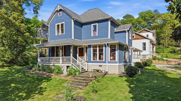 $765,000 | 5208 Tennessee Avenue, Chattanooga, TN 37409