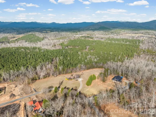 $424,500 | 240 Emerald Parkway, Rutherfordton, NC 28139