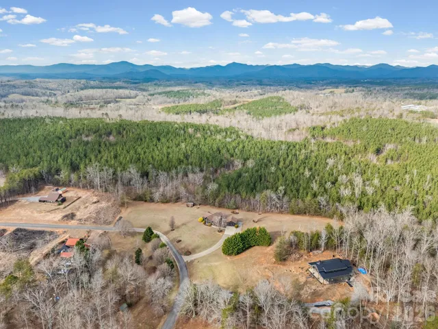 $424,500 | 240 Emerald Parkway, Rutherfordton, NC 28139