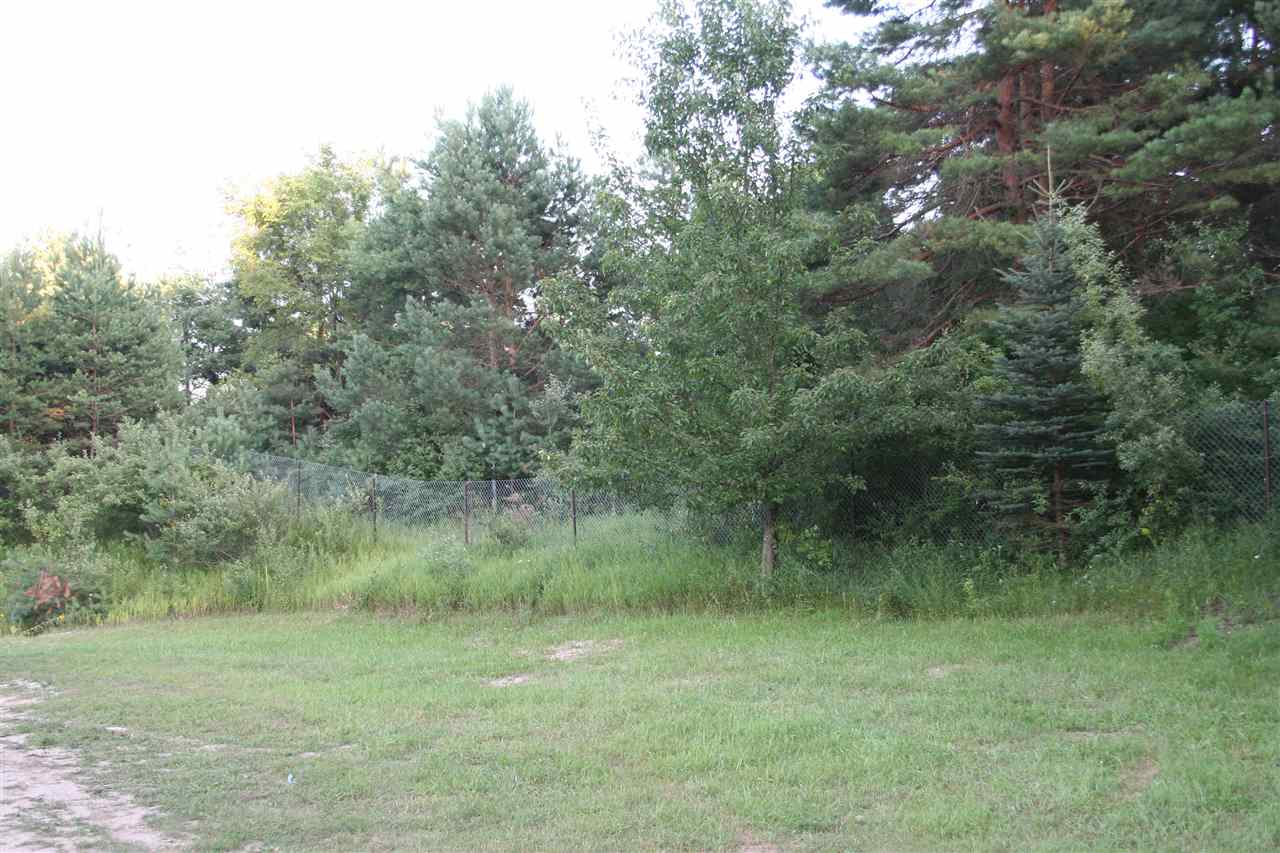 3767 Beitner Road Traverse City, MI 49685 - Photo 24 of 28 1865762-28.JPG