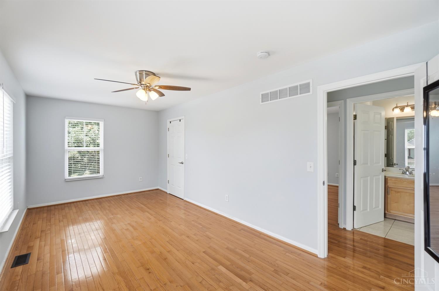 2580 Riverside Drive Cincinnati, OH 45202 - Photo 22 of 36