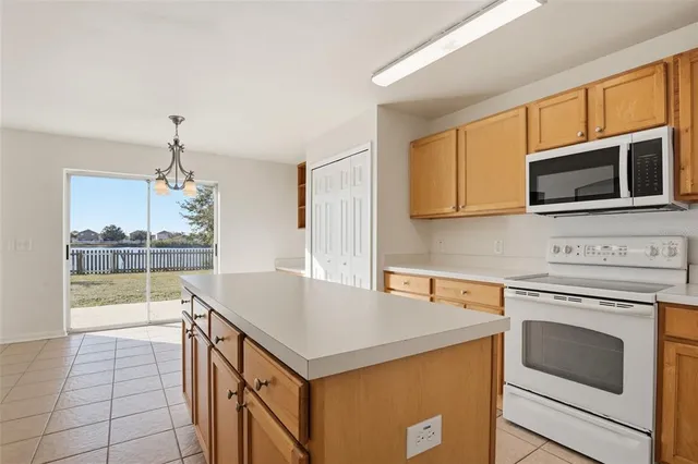 $284,900 | 1046 Brenton Leaf Drive, Ruskin, FL 33570