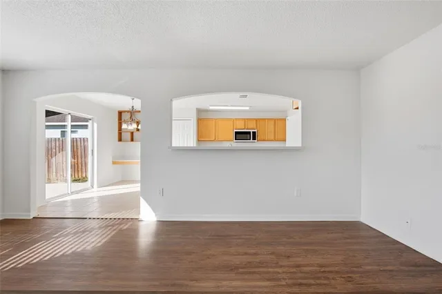 $284,900 | 1046 Brenton Leaf Drive, Ruskin, FL 33570