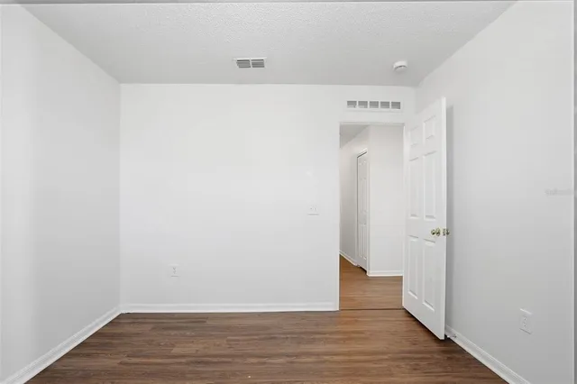 $284,900 | 1046 Brenton Leaf Drive, Ruskin, FL 33570