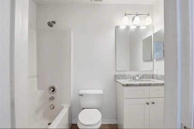 $284,900 | 1046 Brenton Leaf Drive, Ruskin, FL 33570