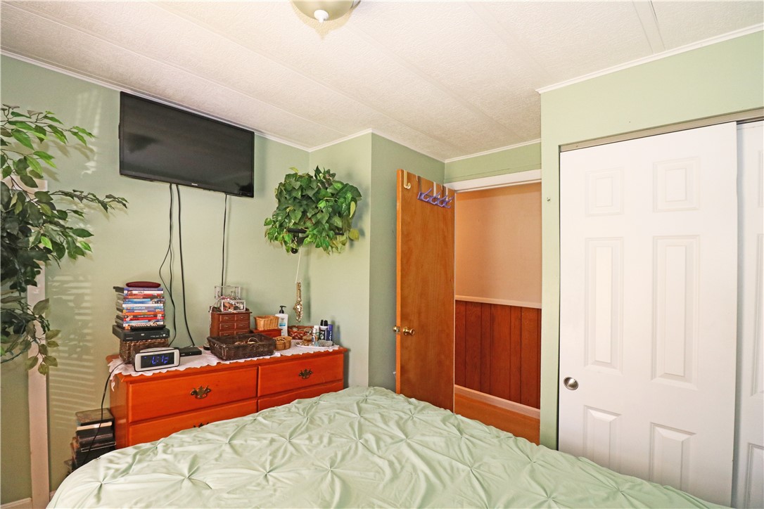 56 Bayview Parkway Middletown, RI 02842 - Photo 21 of 27