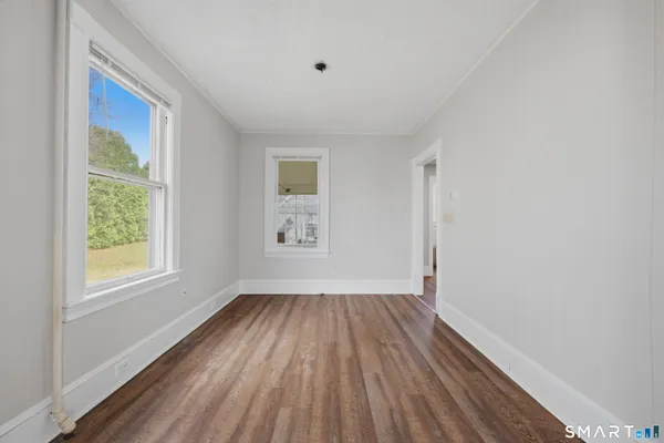 $2,000 | 45 Dunham Street, Norwich, CT 06360