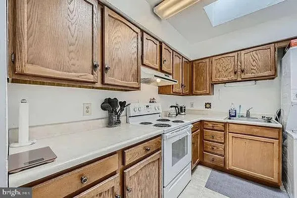 $1,250 | 237 East Main Street, Westminster, MD 21157