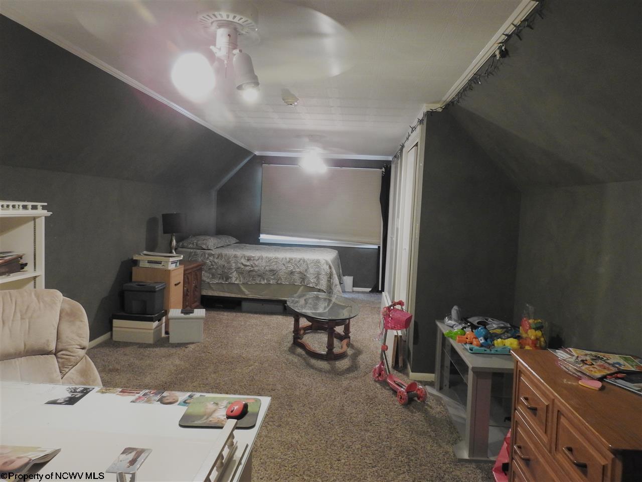 103 CANNERY Lane Clarksburg, WV 26301 - Photo 13 of 20 Gallery Image 13