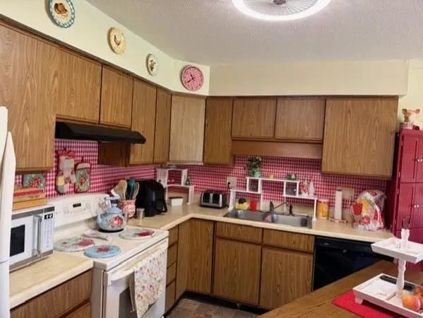 $240,000 | 231-233 Henry Place, Unit 231/233, Angola, IN 46703