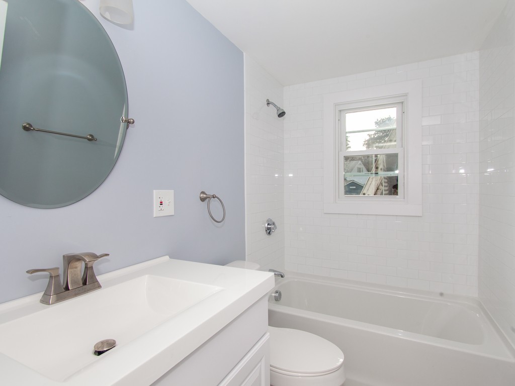 11 Hathaway Road Wilmington, MA 01887 - Photo 5 of 12