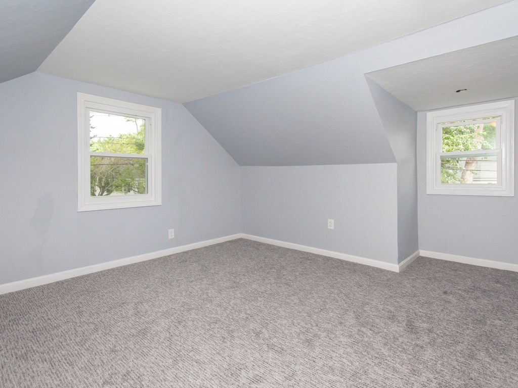 11 Hathaway Road Wilmington, MA 01887 - Photo 9 of 12