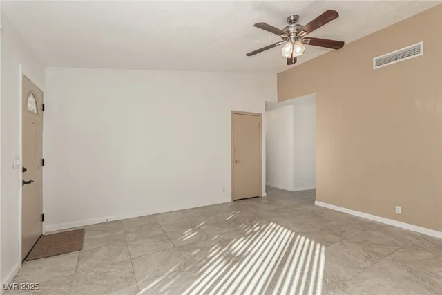 $2,250 | 6358 Meadowlark Lane, Las Vegas, NV 89103