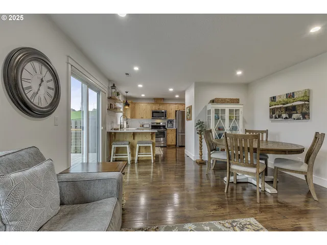 $475,000 | 1028 East 16th Street, Lafayette, OR 97127