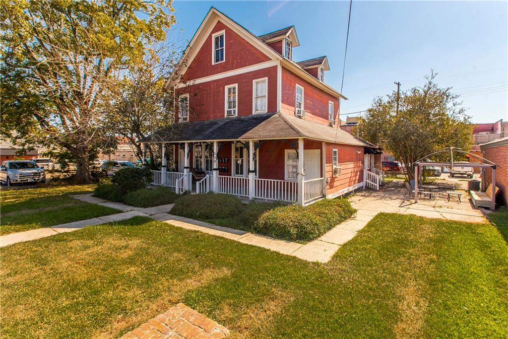 208 East Charles Street, Unit 4 Hammond, LA 70401 - Photo 1 of 1