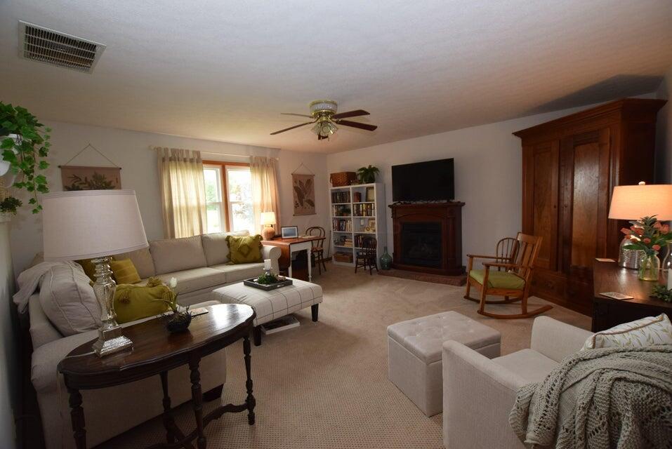 13207 Licklider Road Conover, OH 45317 - Photo 9 of 42 Licklider8