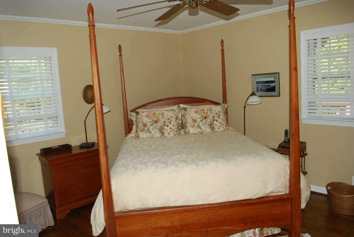 7919 Bainbridge Road Alexandria, VA 22308 - Photo 14 of 22 Bedroom (Master)