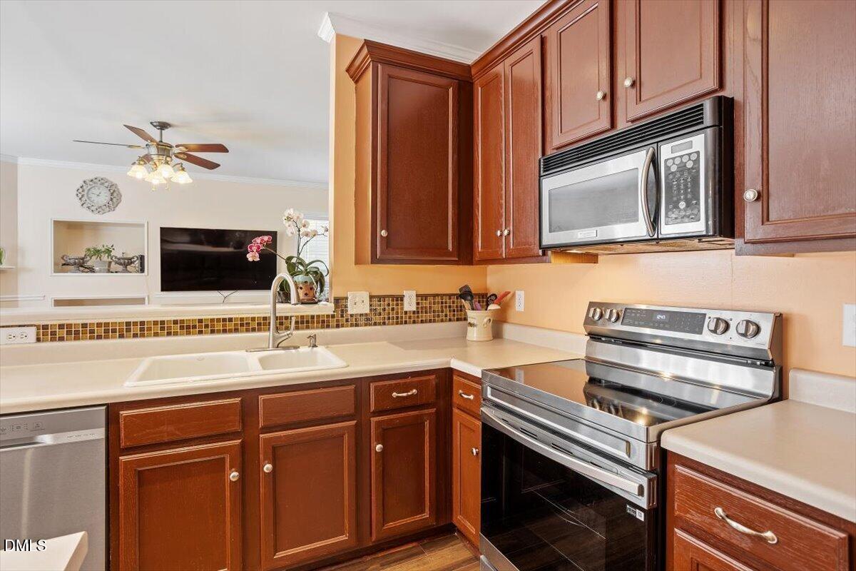 129 Okamato Street Raleigh, NC 27603 - Photo 14 of 46 Kitchen