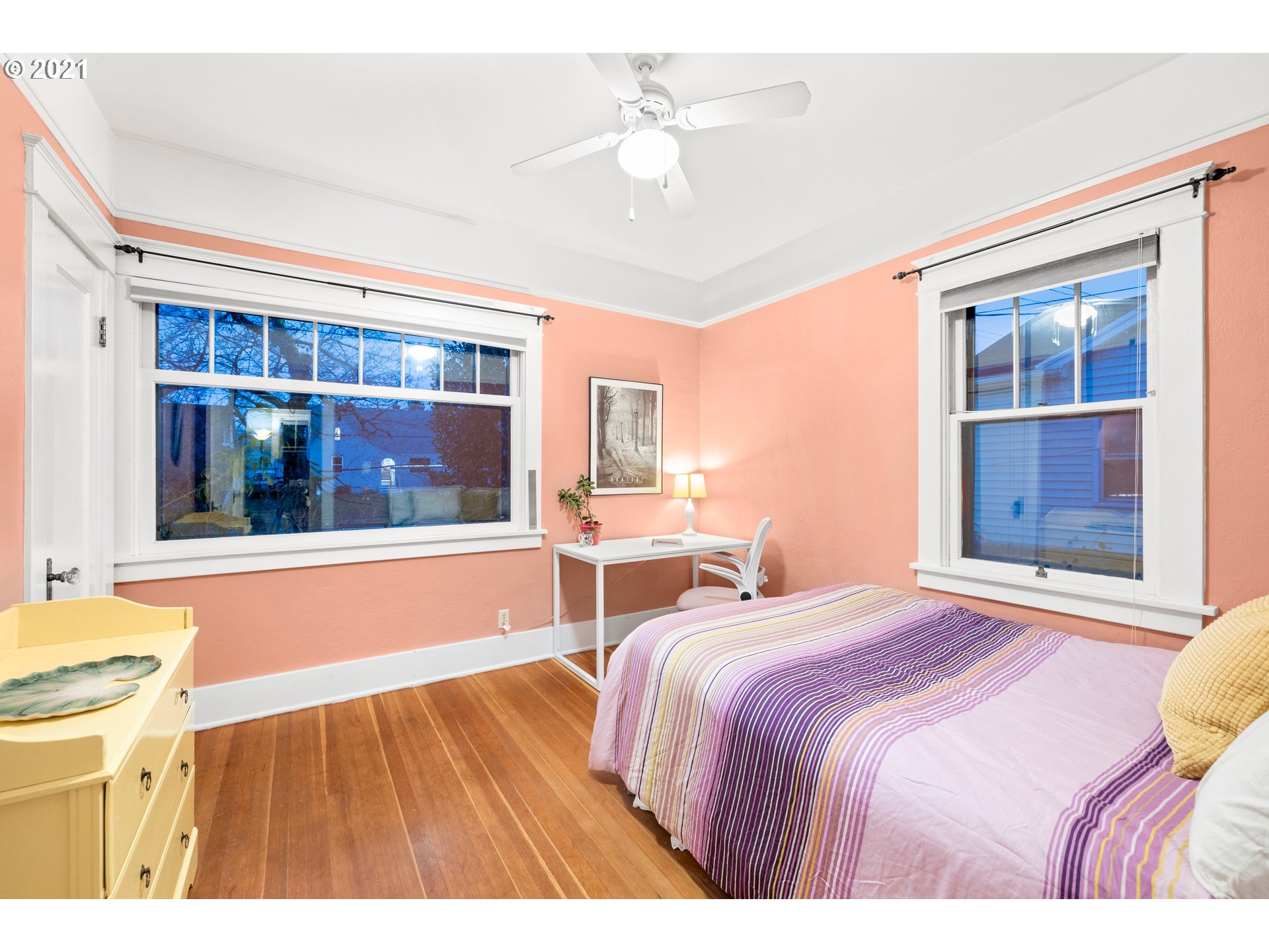 1727 North Rosa Parks Way Portland, OR 97217 - Photo 10 of 25 Gallery Image 10