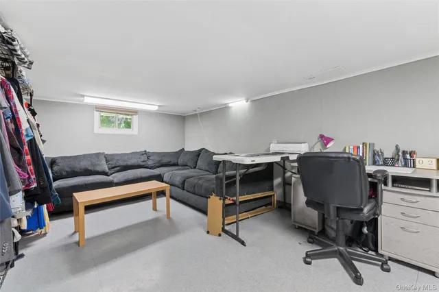 $649,000 | 906 Ardmore Place, Bellmore, NY 11710