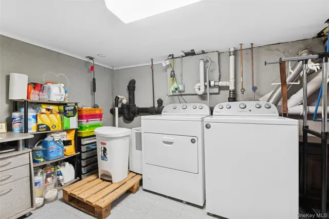 $649,000 | 906 Ardmore Place, Bellmore, NY 11710