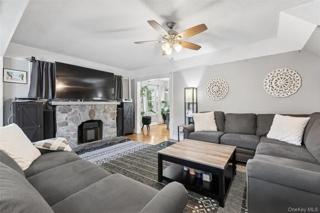 $649,000 | 906 Ardmore Place, Bellmore, NY 11710