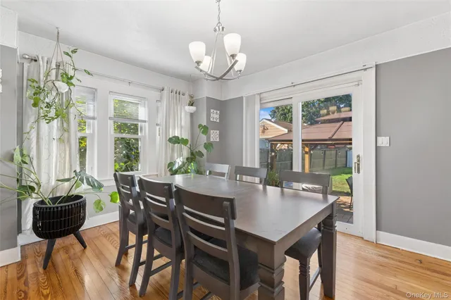 $649,000 | 906 Ardmore Place, Bellmore, NY 11710