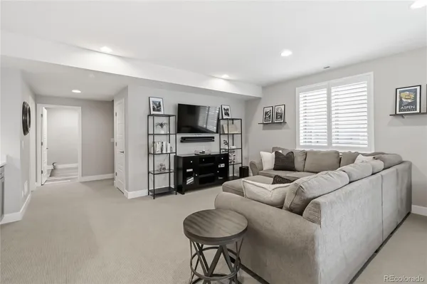 $1,399,000 | 489 Meadowleaf Lane, Highlands Ranch, CO 80126