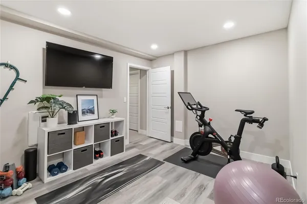 $1,399,000 | 489 Meadowleaf Lane, Highlands Ranch, CO 80126